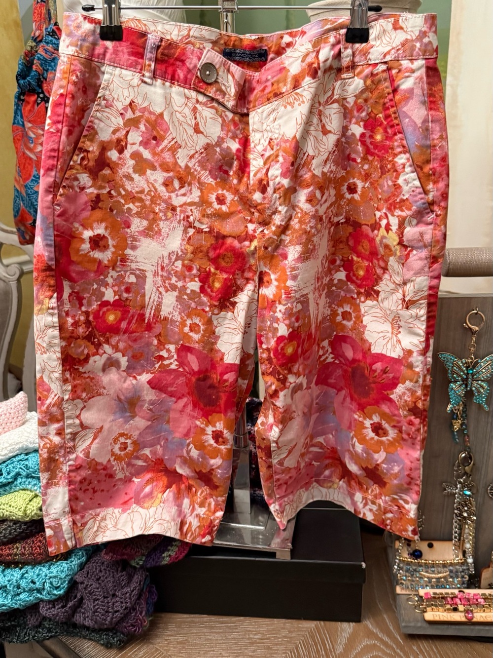 Bandolino Pink Orange Floral Bermuda Shorts